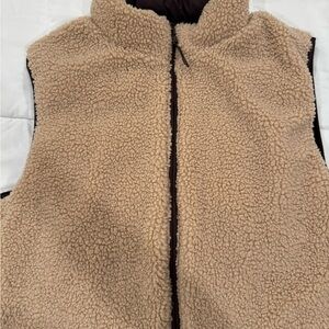 Gilly Hicks Puffer Vest